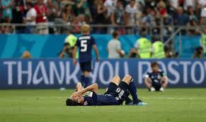 18岁飞镖世界冠军谈弗格森给自己父亲的忠告：践踏实地，坚持下去.